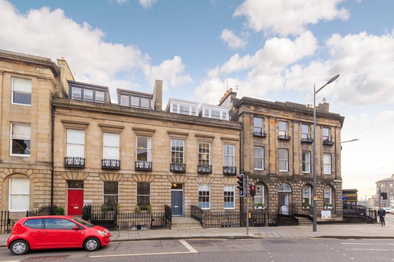 Joivy Luxurious 2Br Home Near Haymarket Station Edinburg Exteriör bild